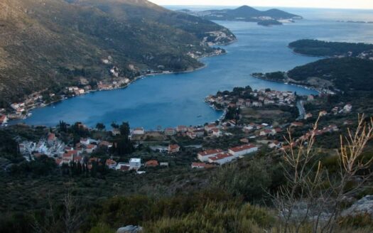 Beautiful plot of land, second row from the sea, Zaton, Dubrovnik