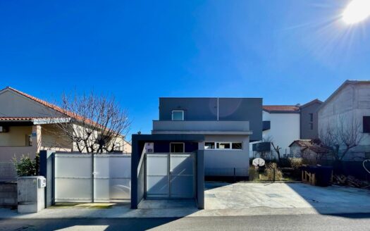 Luxury house in Zadar – ideal for family living and investment