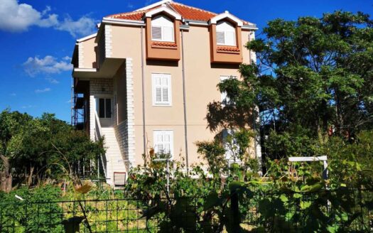 Comfortable apartment in Kaštel Sućurac – for rent