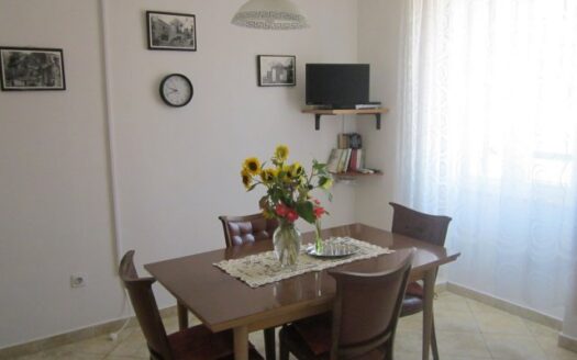 Komiża – tradycyjny kamienny dom nad morzem